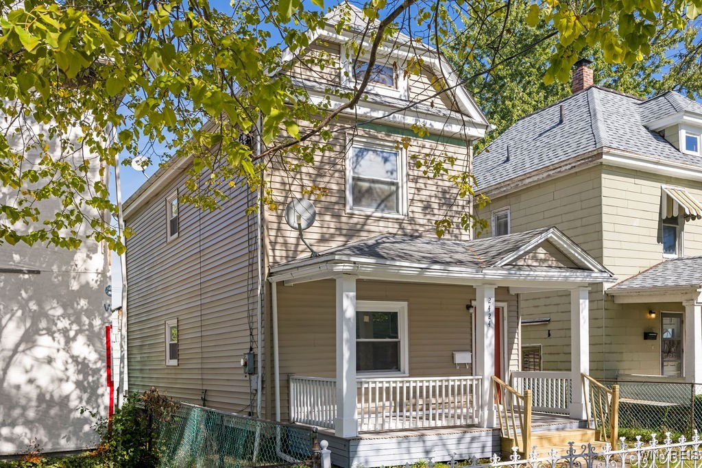 photo 2 : 2424 Cudaback Avenue, Niagara Falls NY 14303