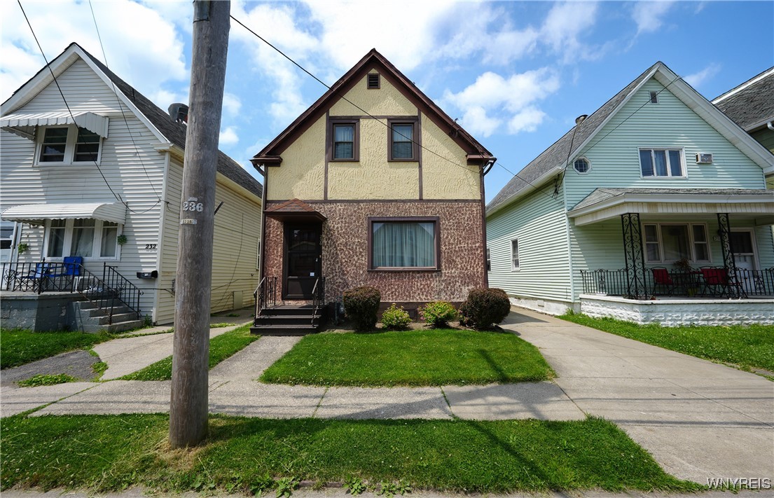photo FfIm9sEEjdtaKeD6PoLKvRZMS: 236 Weimar Street, Buffalo NY 14206