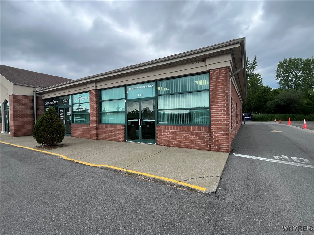 photo xtzON6e2mJHR1LDUl9Idwzq8: 2121 Sawyer Drive, Wheatfield NY 14304