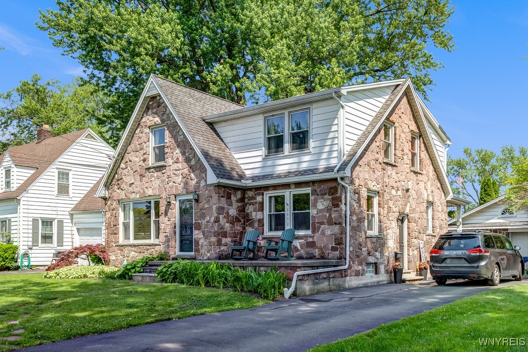 photo undefined: 8652 Griffon Avenue, Niagara Falls NY 14304