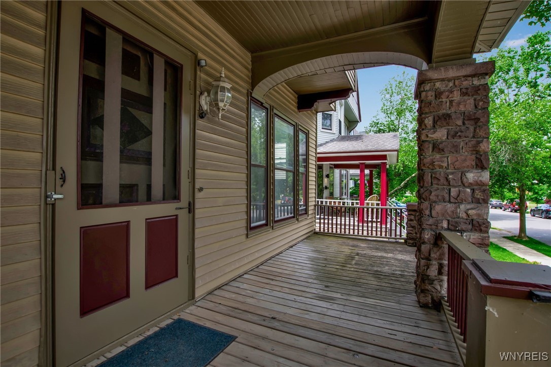 photo 1 : 124 Highland Avenue, Buffalo NY 14222