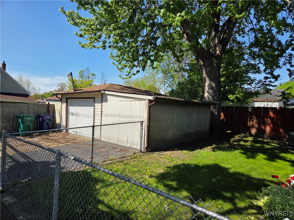 photo 3 : 2595 Jerauld Avenue, Niagara Falls NY 14305