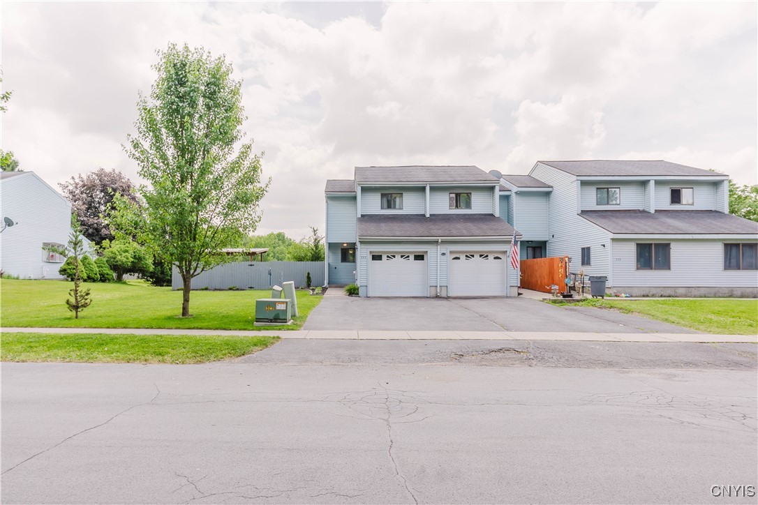 photo gvXmoWxA: 553 Weldon Drive, Watertown City NY 13601
