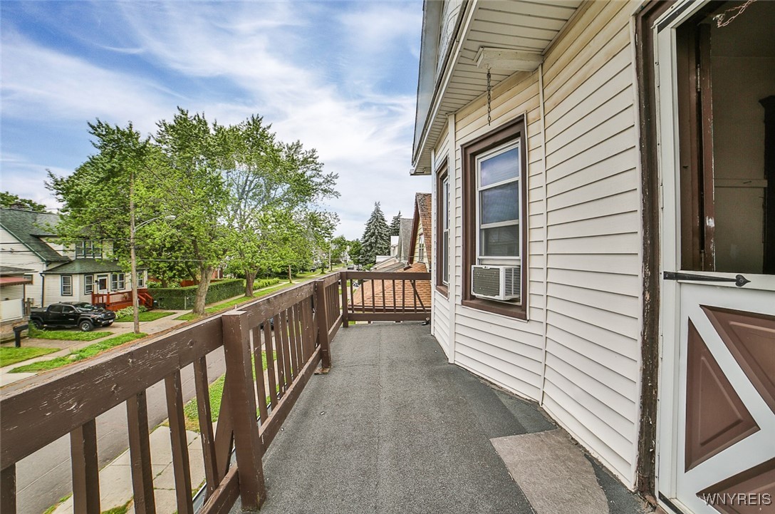 photo 4 : 132 Ryan Street, Buffalo NY 14210