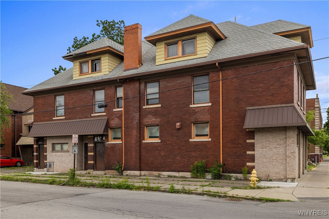 photo e99ux70OmQQyTHCKuIcWzHRQWo6zUQbbGFhMiMPaJo: 700 Pine Avenue, Niagara Falls NY 14301