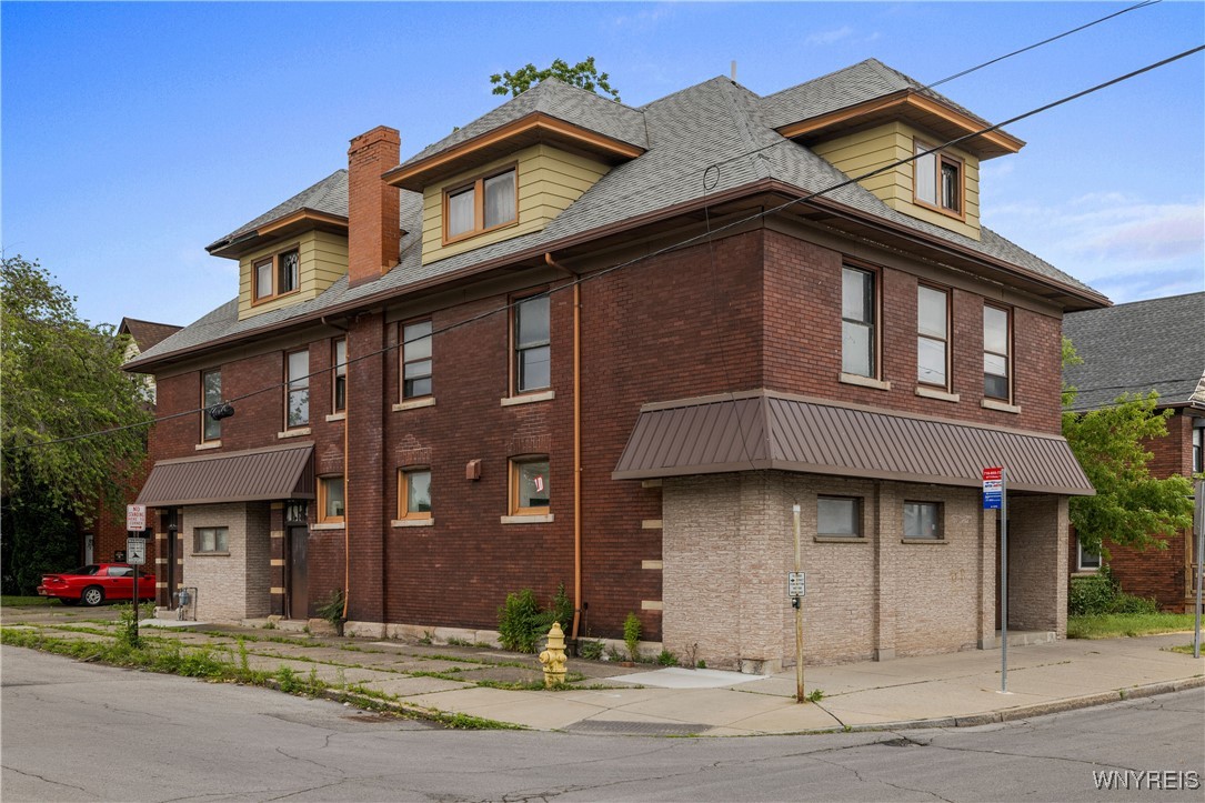 photo undefined: 700 Pine Avenue, Niagara Falls NY 14301