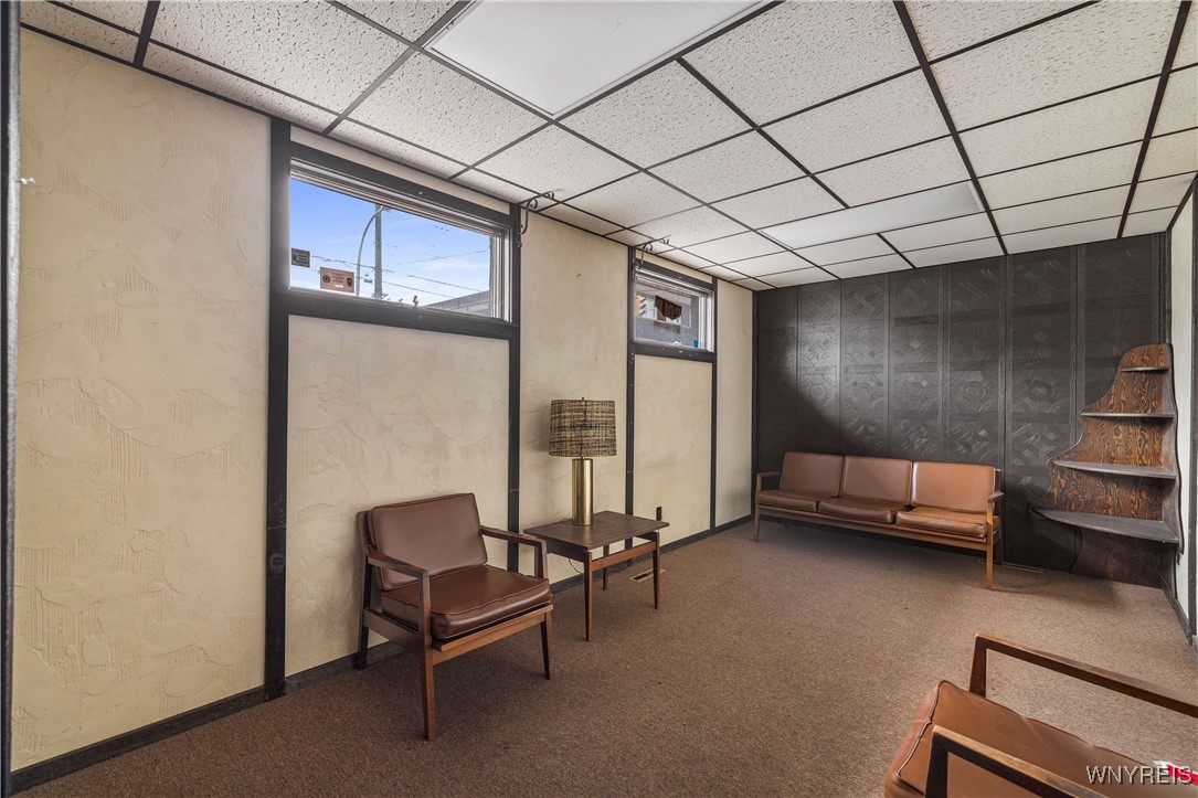 photo 3 : 700 Pine Avenue, Niagara Falls NY 14301