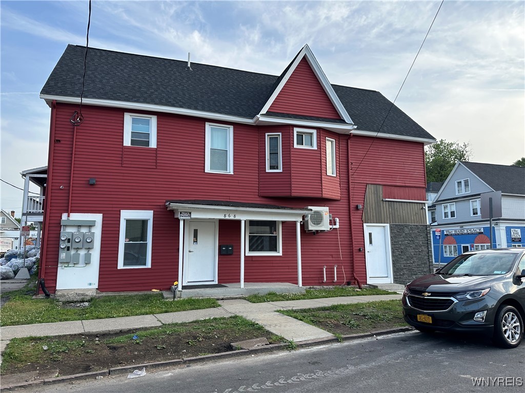 photo 3 : 868 Tonawanda Street, Buffalo NY 14207