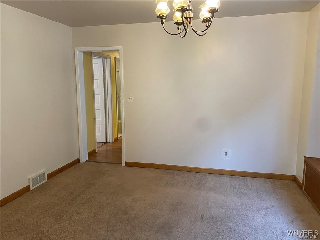 photo 4 : 421 West Delavan Avenue, Buffalo NY 14213