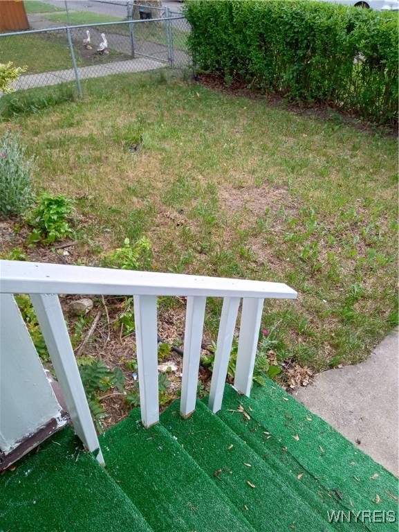 photo odnDIsJVujVts3lLnwg2n3k: 2436 Cleveland Avenue, Niagara Falls NY 14305