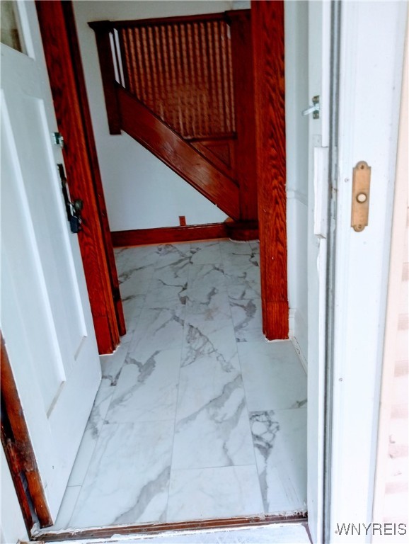 photo 2 : 2436 Cleveland Avenue, Niagara Falls NY 14305