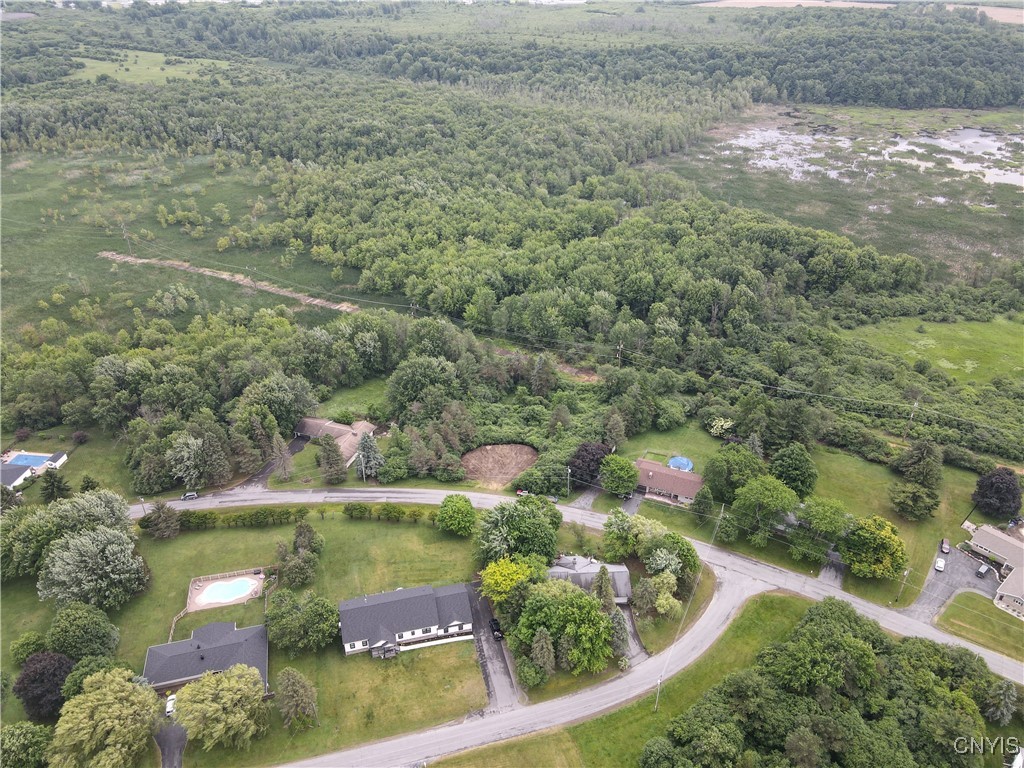 photo 3 :  Woodside Drive, Watertown Town NY 13601