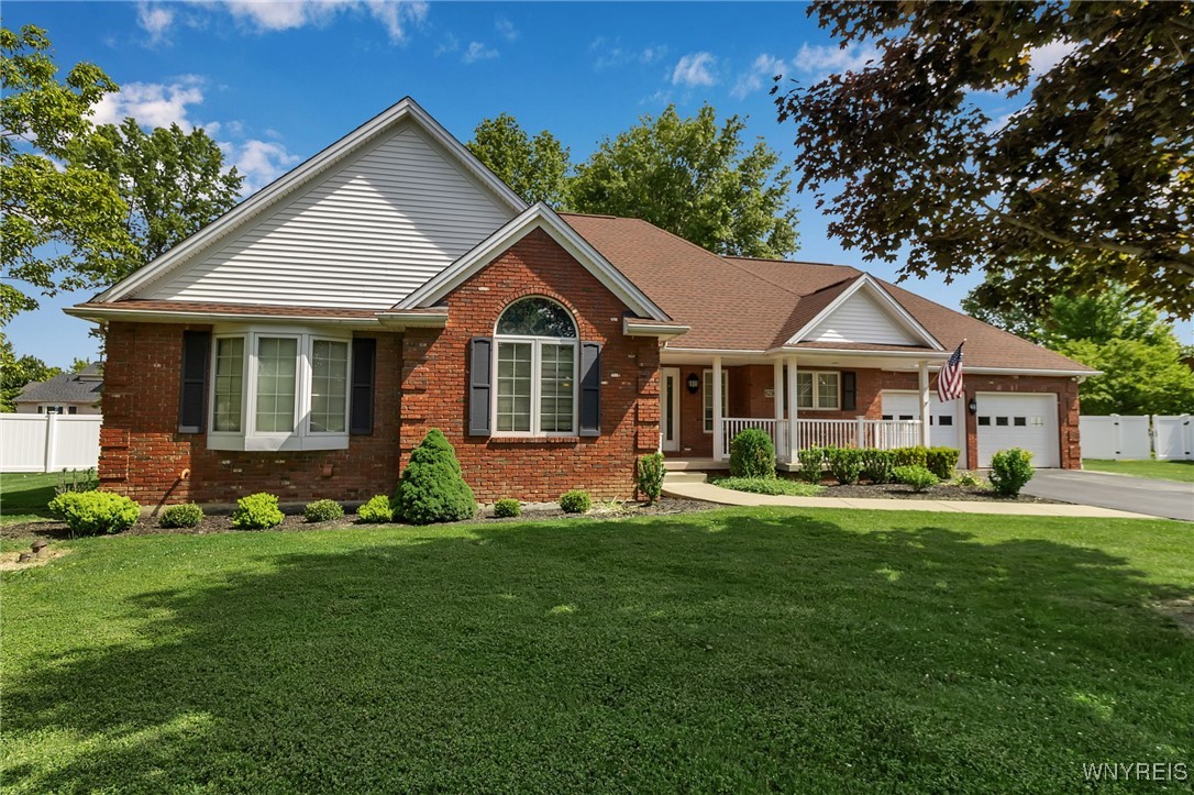 photo 4 : 6290 Emily Court, Clarence NY 14032
