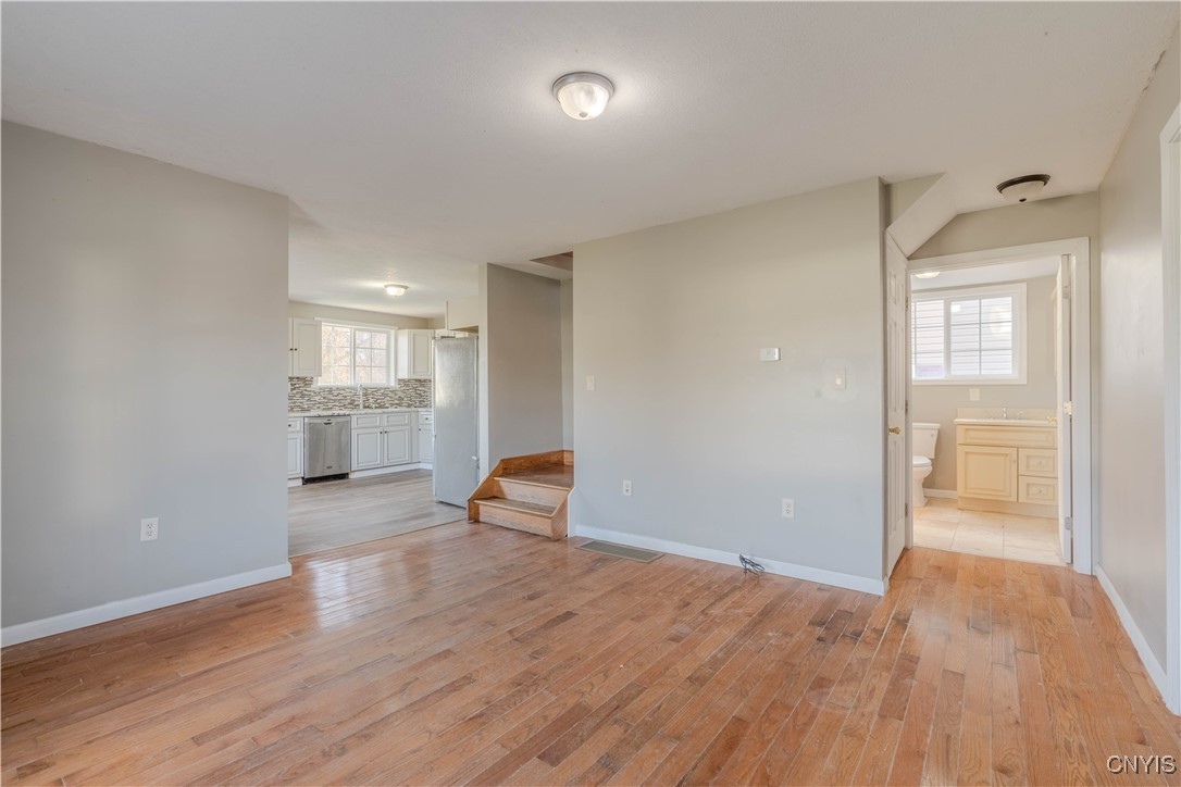 photo 3 : 160 Breen Avenue, Watertown City NY 13601