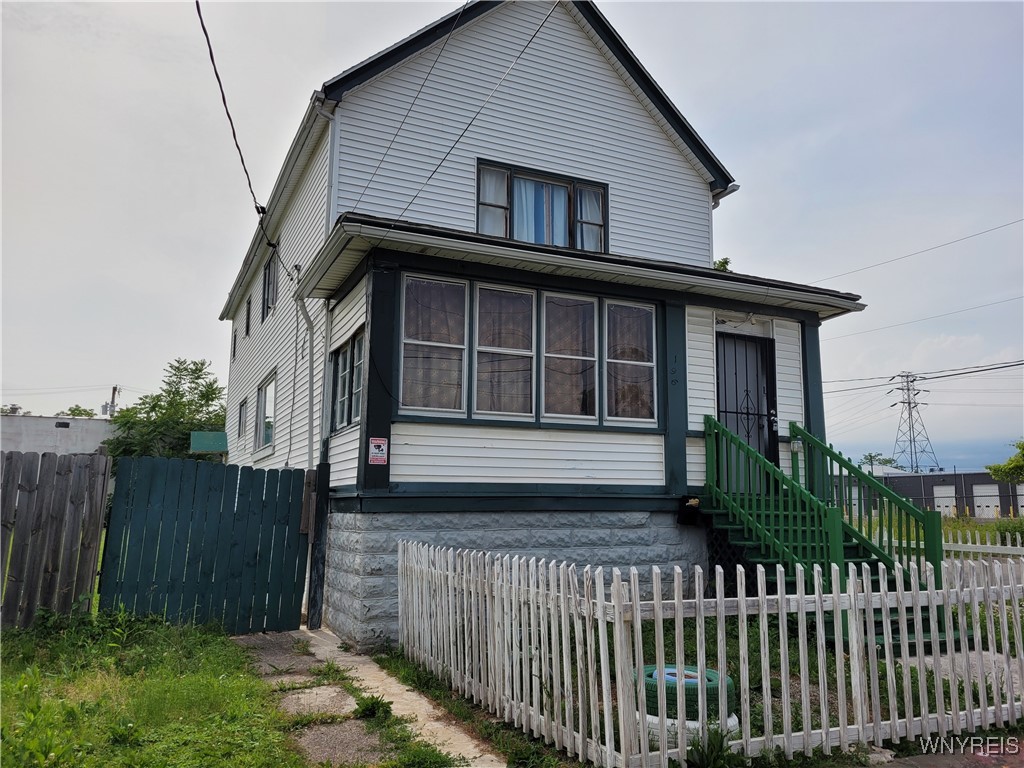 photo 1 : 196 Kilhoffer Street B, Buffalo NY 14211