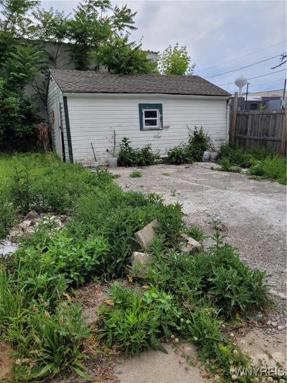photo CmpHlvfyQhHhEmQmYBZPEjGZqmJyZjXD-LC1Pg: 196 Kilhoffer Street B, Buffalo NY 14211
