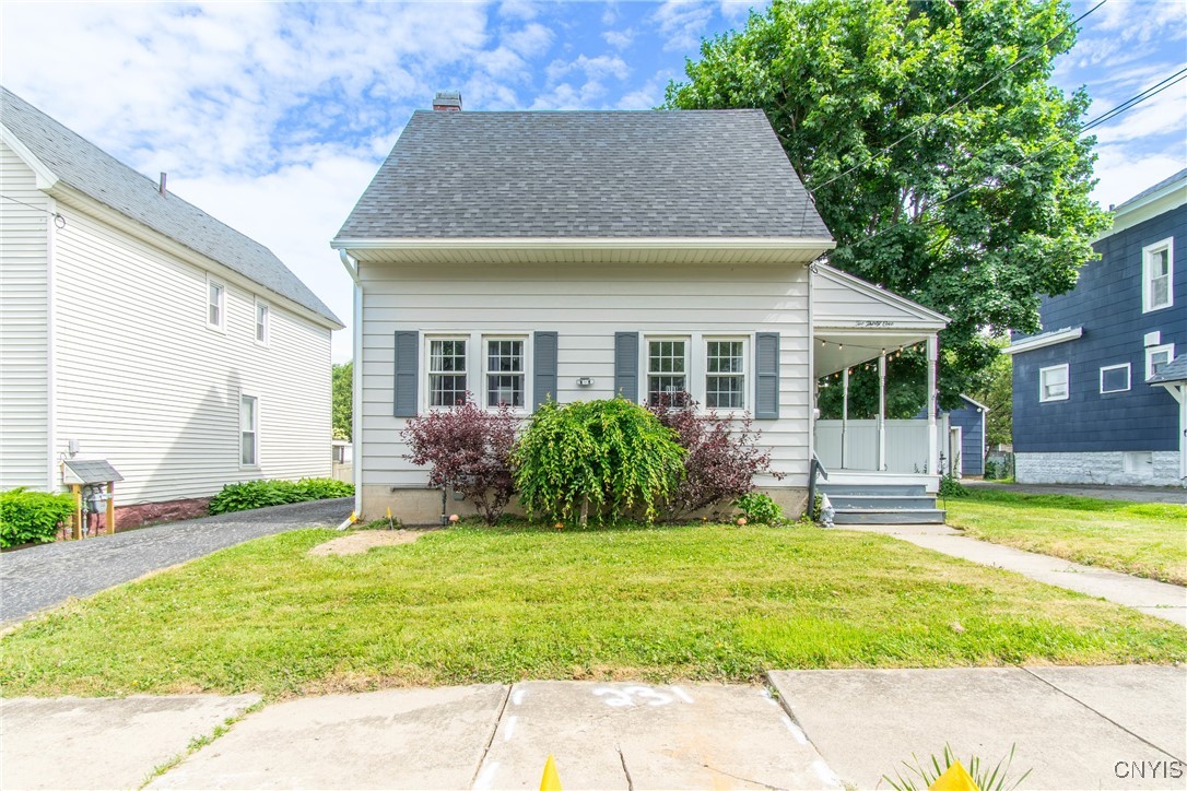 photo y8pQ66sYtkDVZ3tk9TykY: 231 Stuart Street, Watertown City NY 13601
