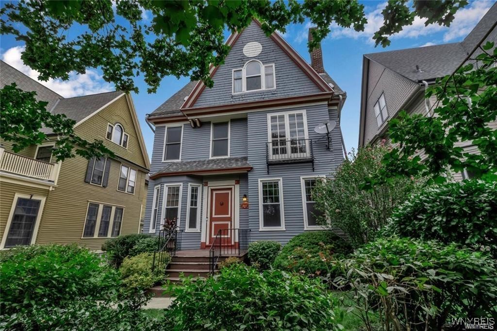 photo undefined: 818 Auburn Avenue Lower, Buffalo NY 14222