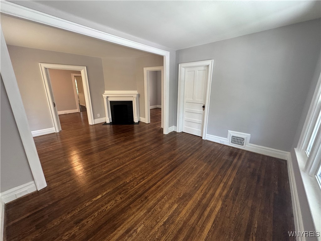 photo 3 : 192 Baynes Street, Buffalo NY 14213
