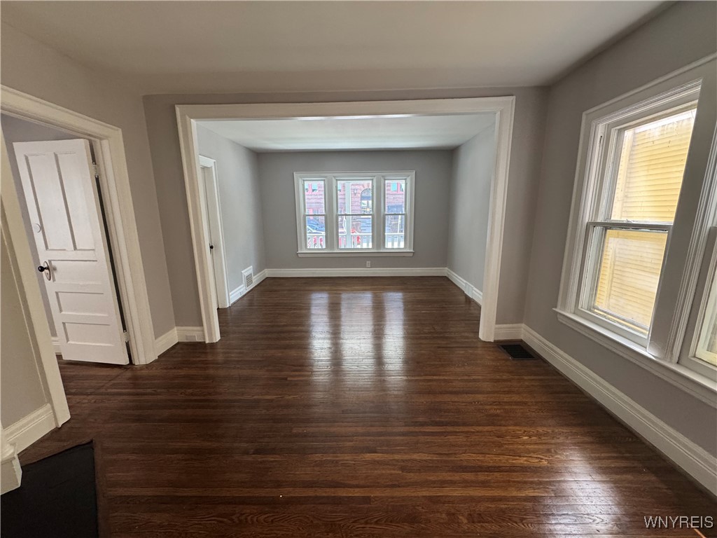 photo 4 : 192 Baynes Street, Buffalo NY 14213