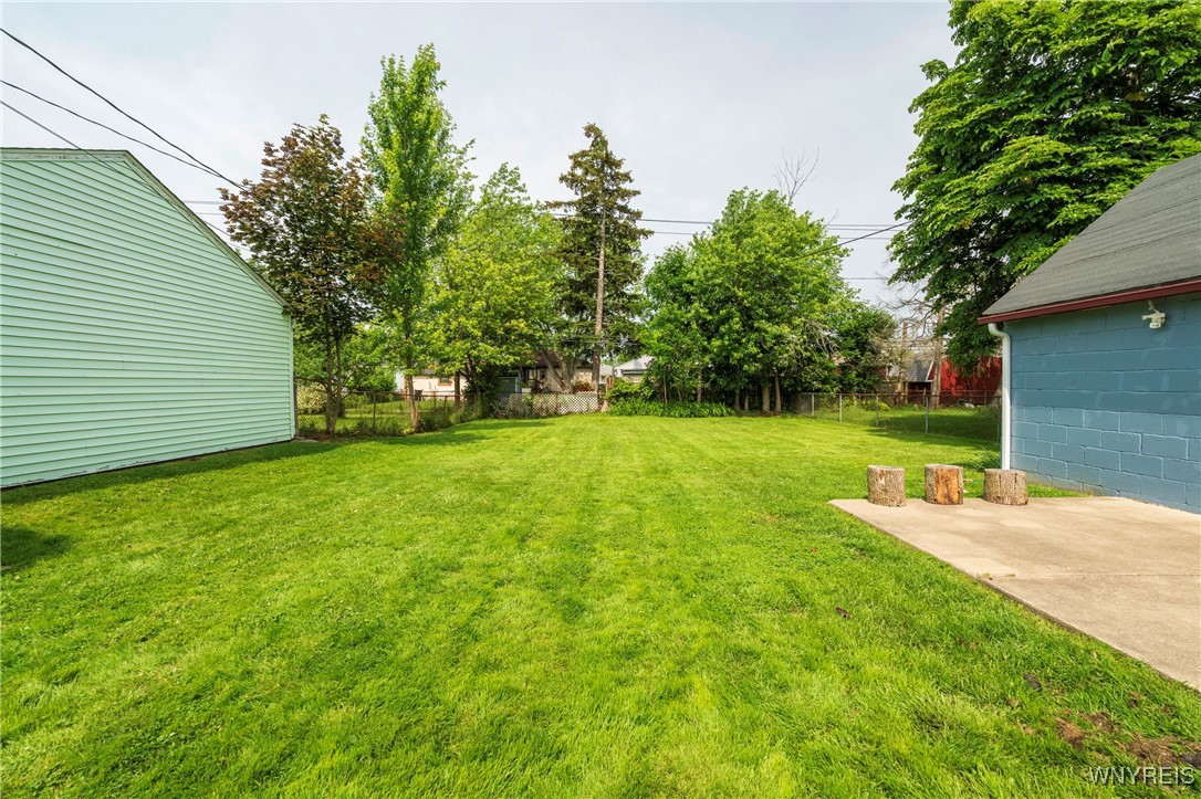 photo undefined: 357 S Shore Boulevard, Lackawanna NY 14218