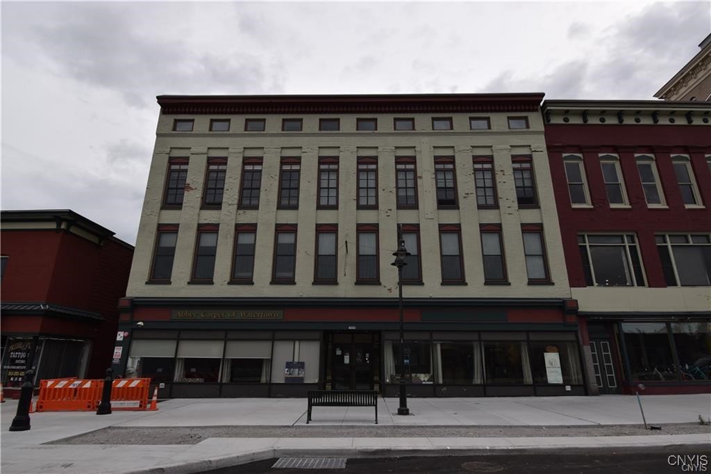 photo hnXU: 150 Court Street 3-3, Watertown City NY 13601