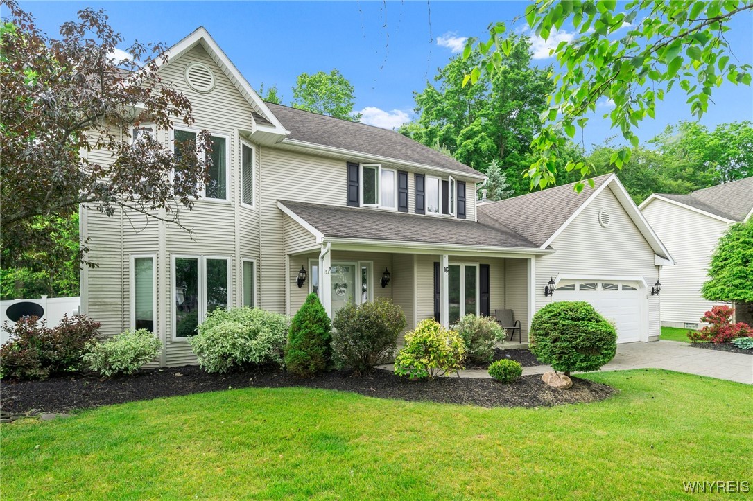 photo 2 : 16 Schilling Court, Lancaster NY 14086