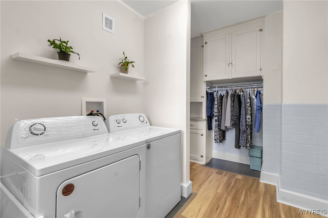 photo undefined: 33 Gates Circle 6B, Buffalo NY 14222