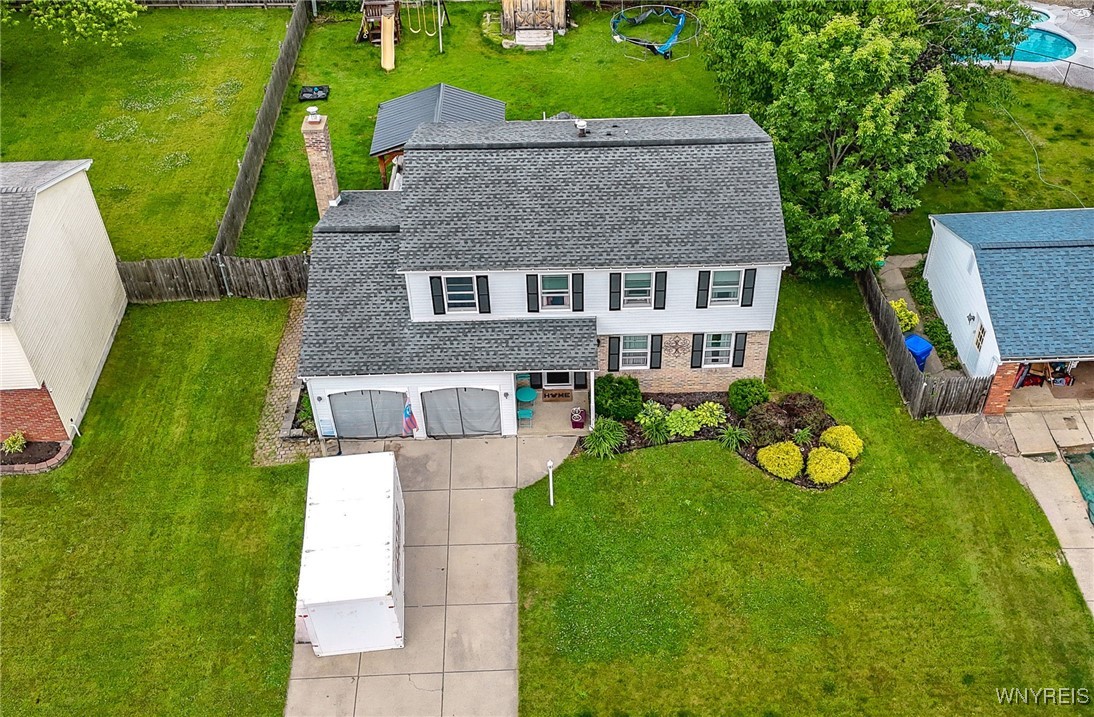 photo 3 : 20 Sunrise Terrace, West Seneca NY 14224