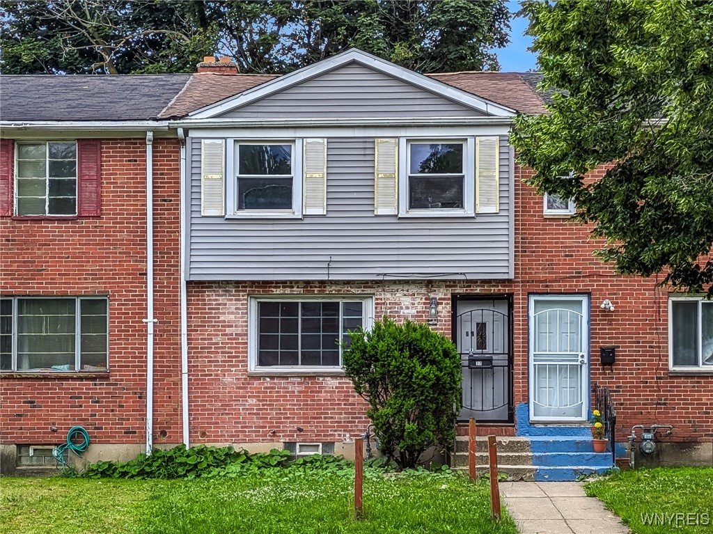 photo bMgJZ3b4KqIIKyr7VN6o: 77 Bennett Village, Buffalo NY 14214