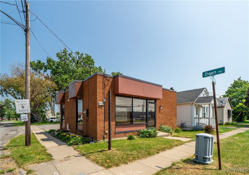 photo undefined: 2478 George Urban Boulevard, Cheektowaga NY 14043