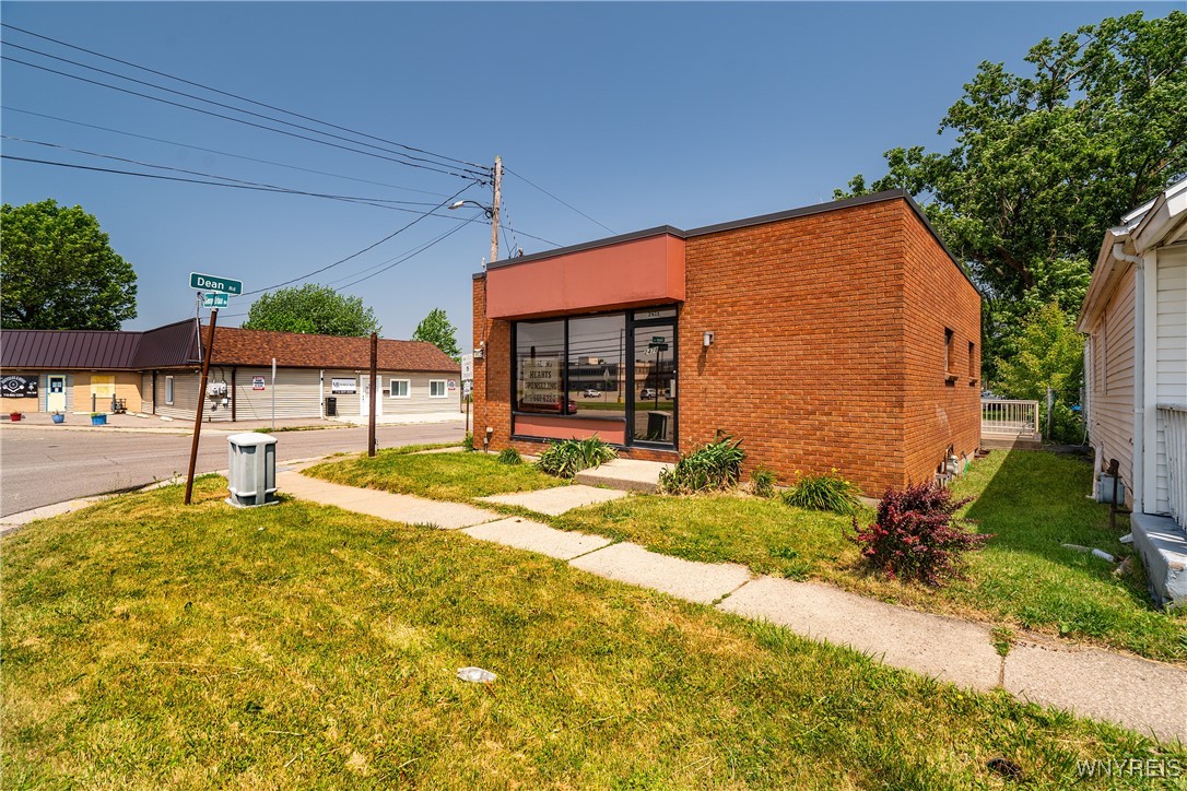 photo undefined: 2478 George Urban Boulevard, Cheektowaga NY 14043