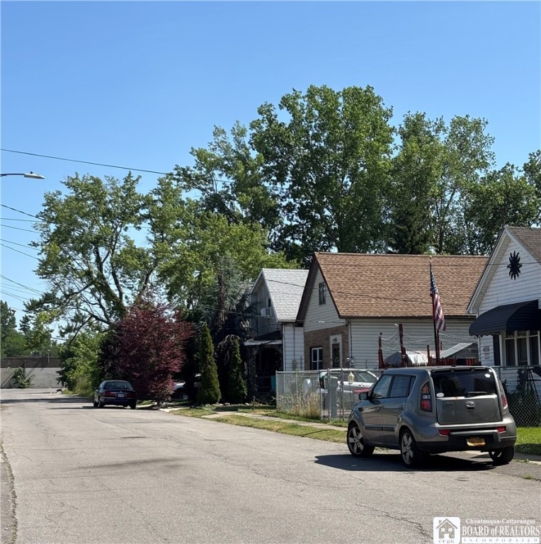 photo U: 116 Pacific Street, Buffalo NY 14207
