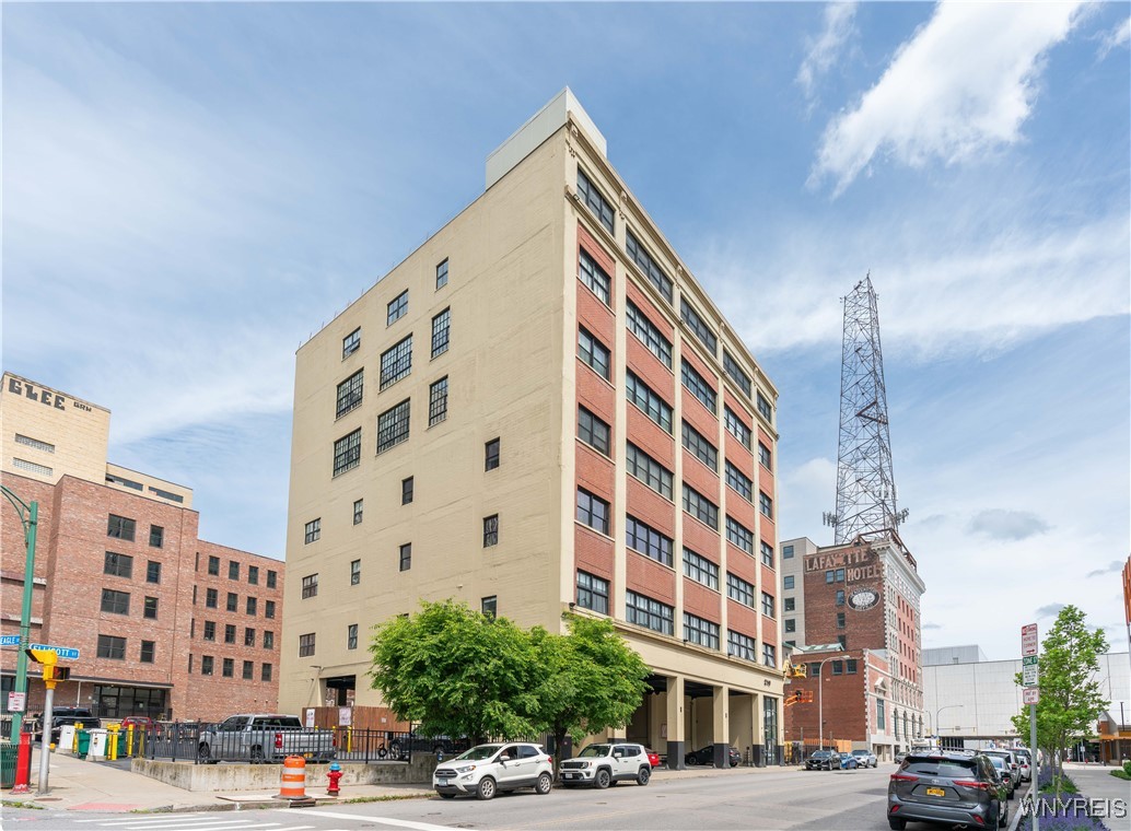 photo 1 : 210 Ellicott Street 605, Buffalo NY 14203