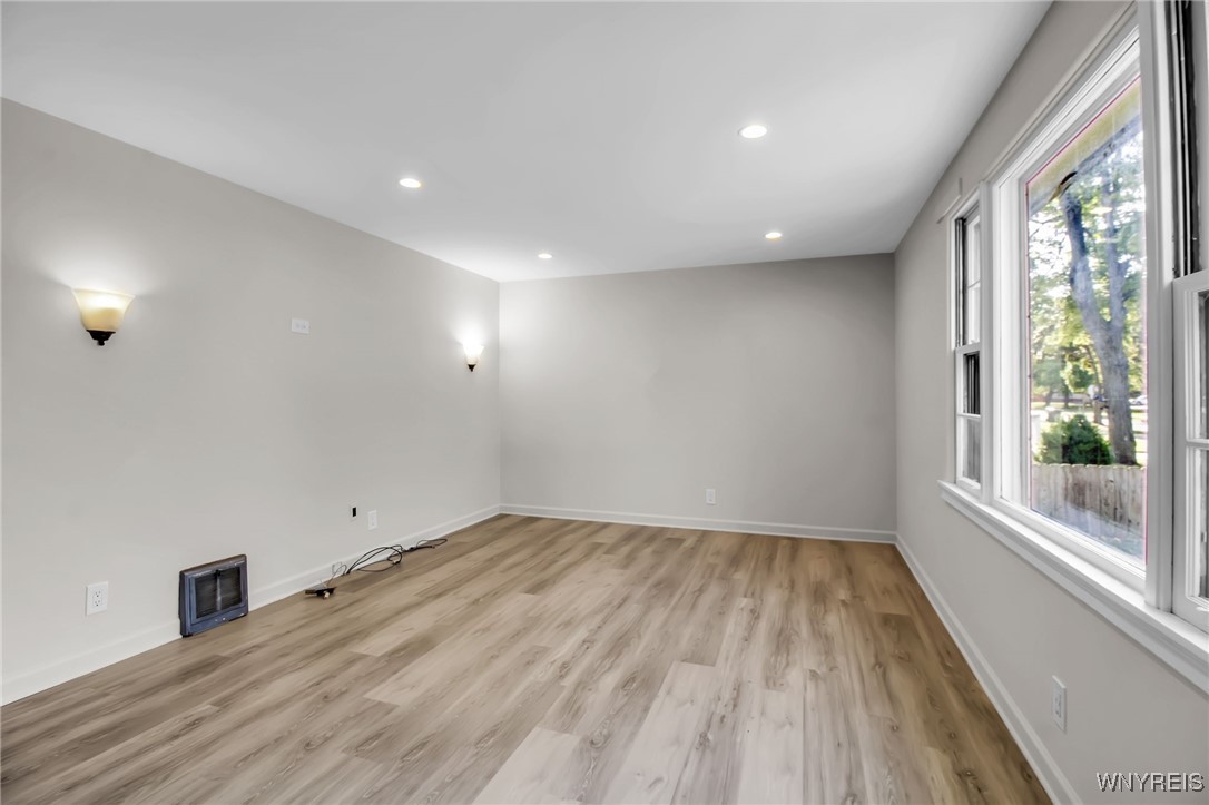 photo 3 : 295 Westchester Boulevard, Tonawanda NY 14217