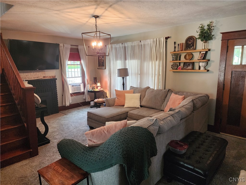 photo 3 : 137 Bishop Street, Watertown City NY 13601