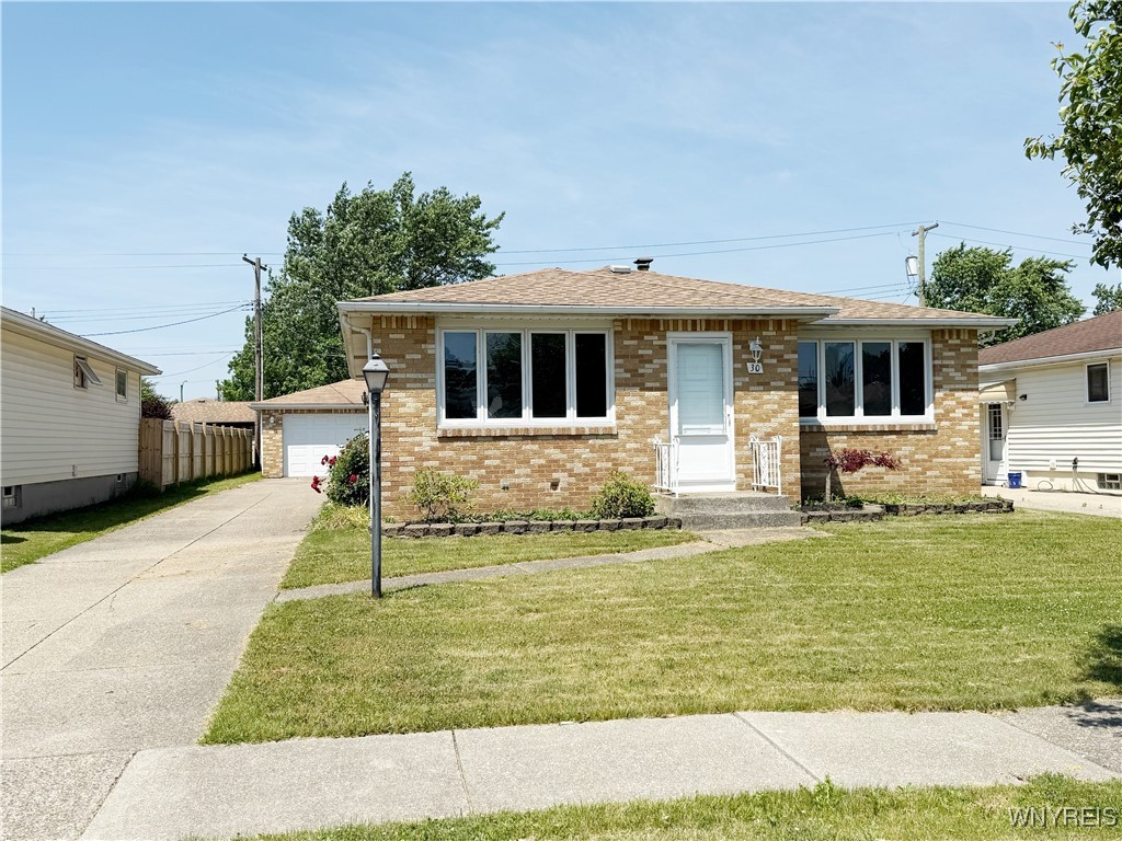photo 2 : 30 Nassau Lane, Cheektowaga NY 14225