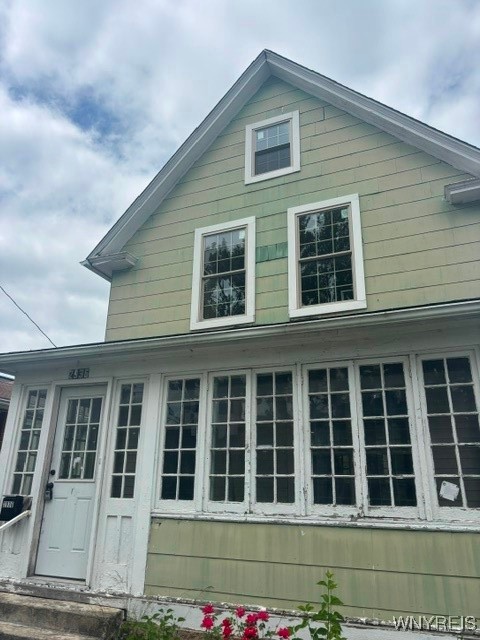 photo S4-JbuDsPbGI: 2936 Mckoon Avenue, Niagara Falls NY 14305