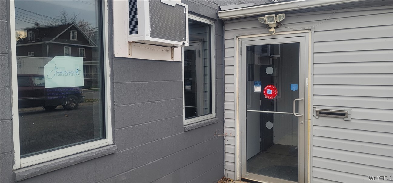 photo undefined: 2601 Pine Avenue, Niagara Falls NY 14301