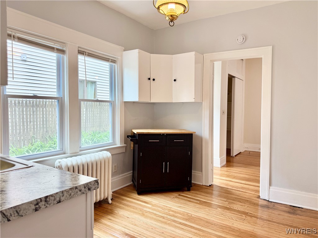 photo 2 : 328 Summer Street 2, Buffalo NY 14222