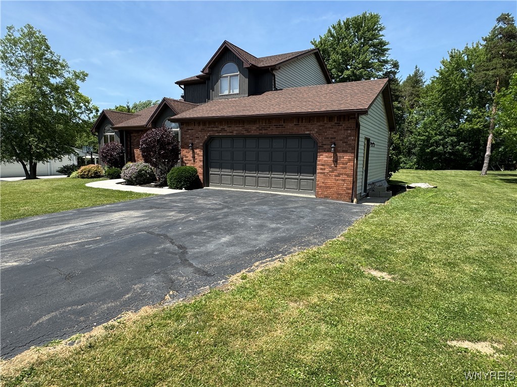 photo pw6nA34lag: 1492 North Creek Road, Hamburg NY 14085