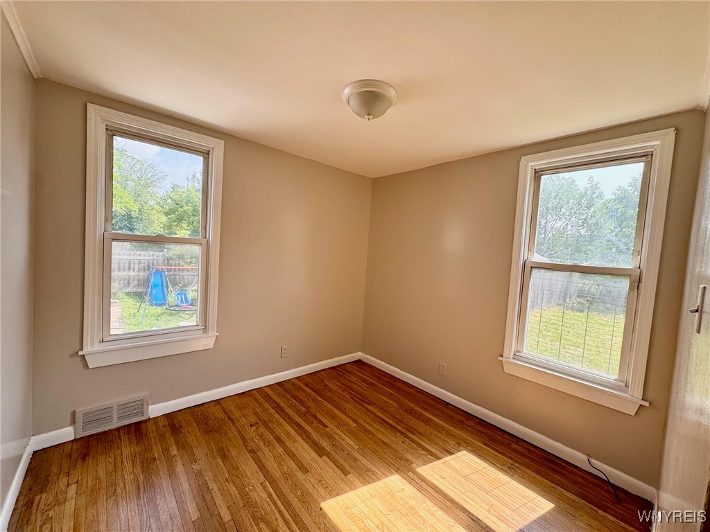 photo RAKS3: 23 Sumner Place, Buffalo NY 14211