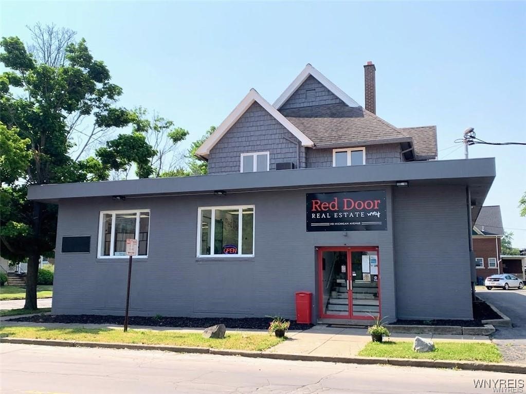 photo undefined: 931 Michigan Avenue, Niagara Falls NY 14305