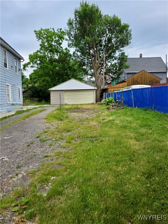 photo 60M-3AItGV4EXZiWVKUpVVfzDBQD3AzVVQ7H4: 235 Ontario Street, Buffalo NY 14207