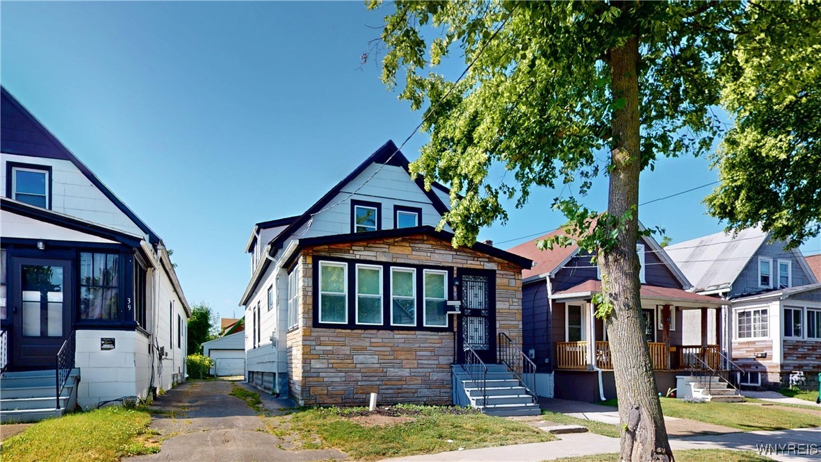 photo RlzQTP9sbJ2WPqP83N: 35 Dorris Avenue, Buffalo NY 14215
