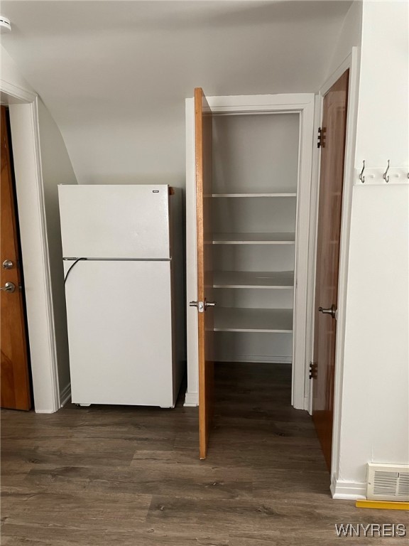 photo 3 : 7203 Buffalo Avenue B, Niagara Falls NY 14304