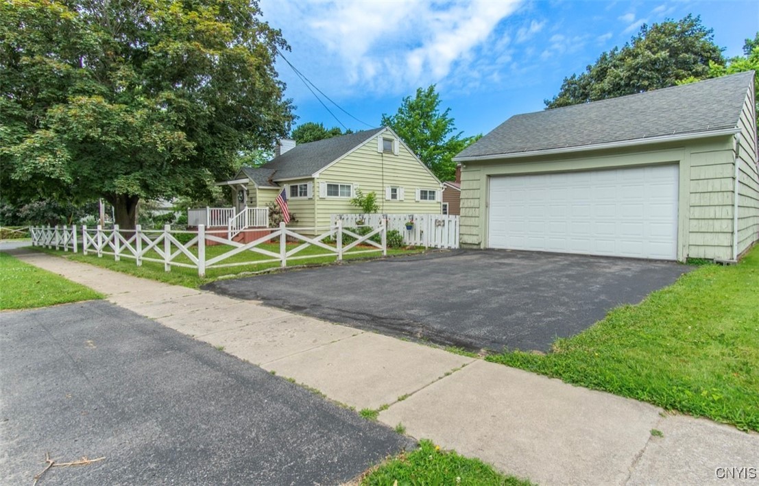 photo 4 : 156 Barben Avenue, Watertown City NY 13601