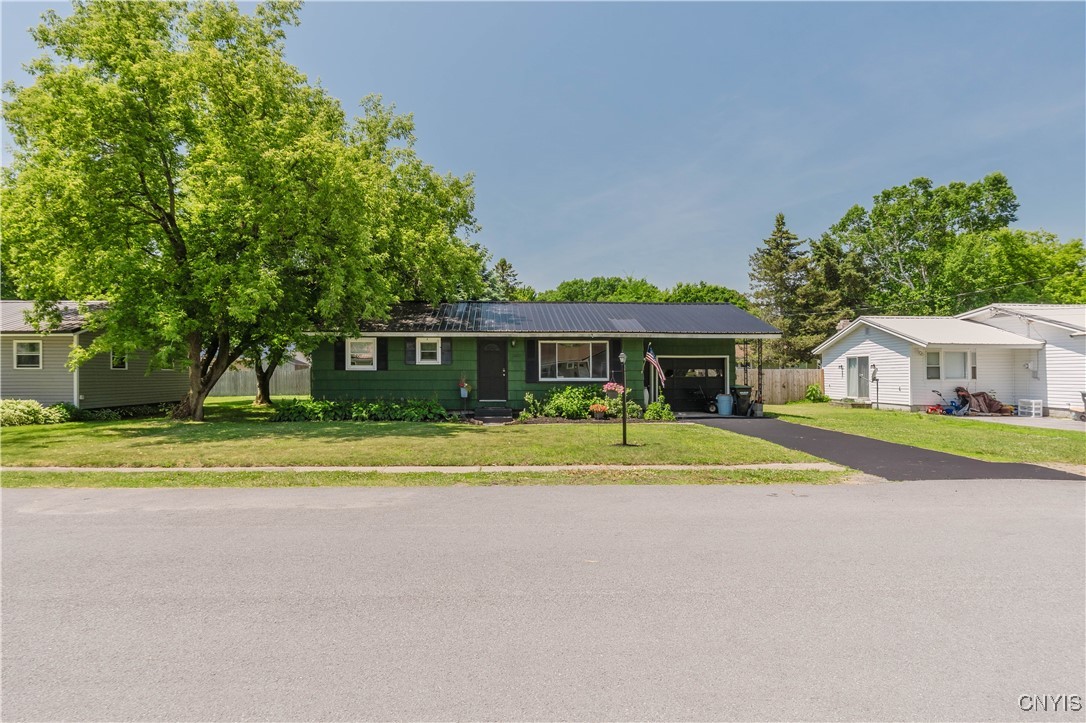 photo 2 : 22272 Patricia Drive, Le Ray NY 13601