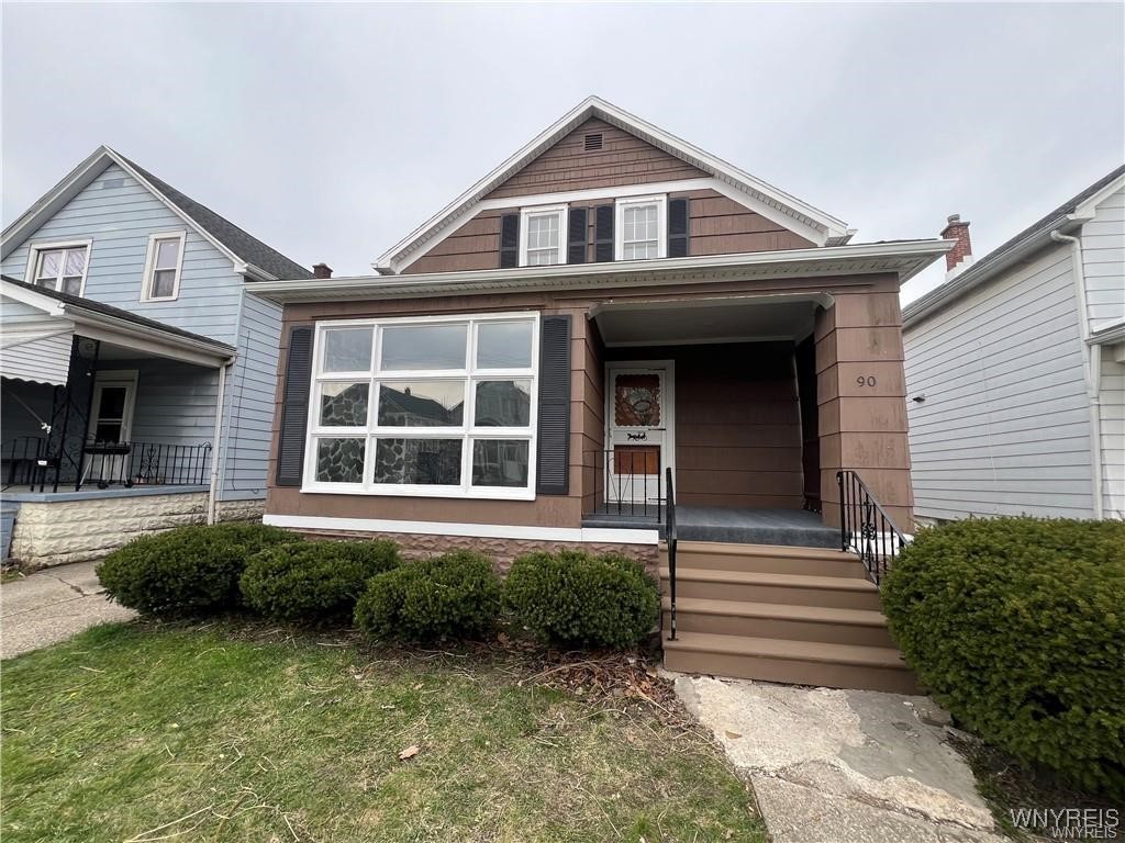 photo 2 : 90 Jackson Avenue, Cheektowaga NY 14212