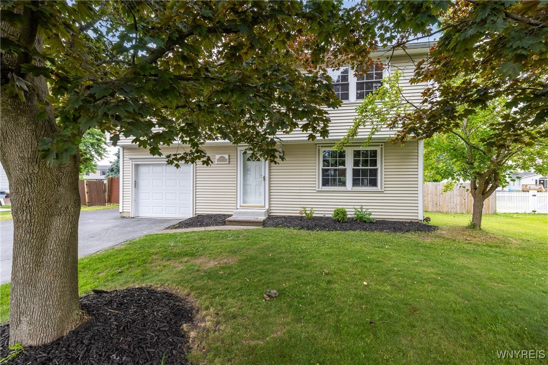 photo 2 : 182 Fawn, West Seneca NY 14224